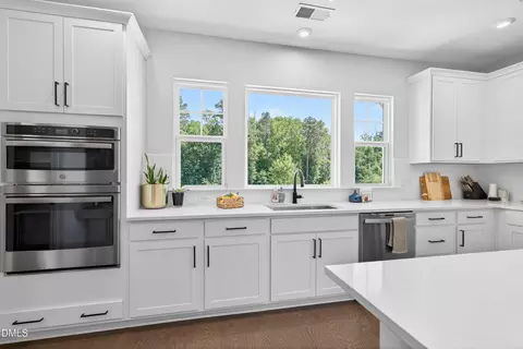Kitchen - 1063 Danvers Loop, Apex, NC 27523 photo 8 of 8