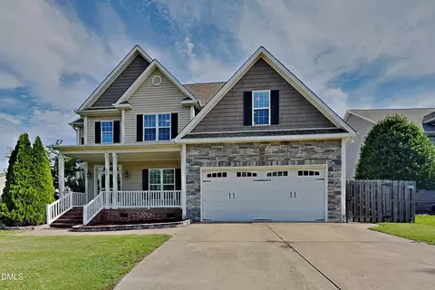 929 Open Field Dr, Garner, NC 27529