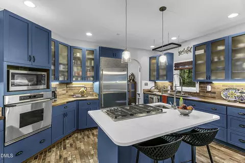 Kitchen - 8 Rabbit Path, Bahama, NC 27503 photo 4 of 6