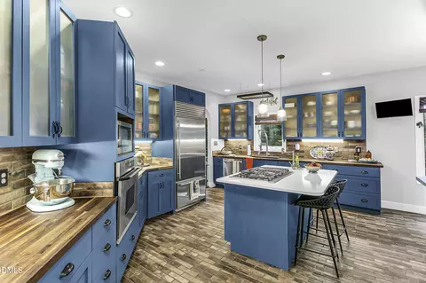 Kitchen - 8 Rabbit Path, Bahama, NC 27503 photo 2 of 6