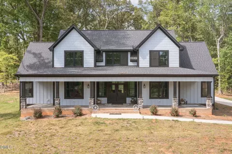 2560 John Lewis Rd, Burlington, NC 27217