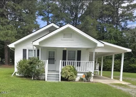 11246 Us Hwy 301 S, Four Oaks, NC 27524