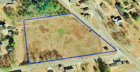 198 Haywood St, Rockingham, NC 28379