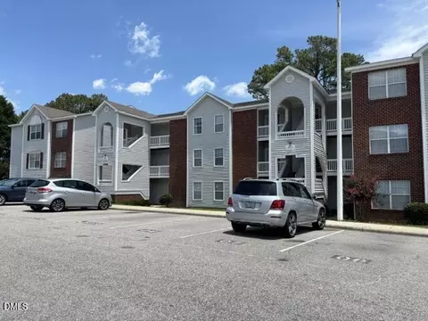 275 Waterdown Dr #7, Fayetteville, NC 28314