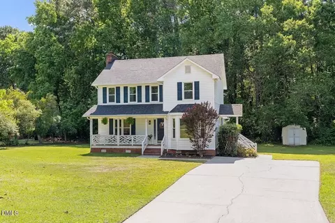 106 Stone Ln, Clayton, NC 27520