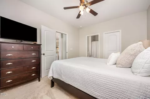Bedroom - 104 El Paso Ave, Durham, NC 27703 photo 6 of 8