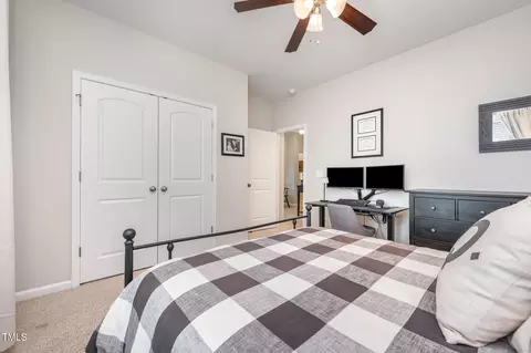Bedroom - 104 El Paso Ave, Durham, NC 27703 photo 4 of 8