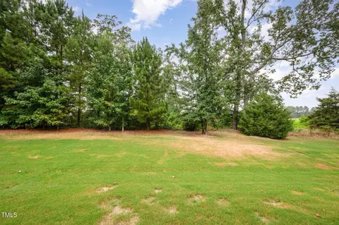 Exterior - 104 El Paso Ave, Durham, NC 27703 photo 5 of 8