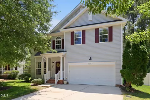 1007 Copper Ridge Ct, Apex, NC 27502