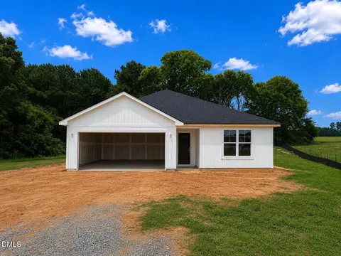 11 Baxley Dr #( 28), Dunn, NC 28334