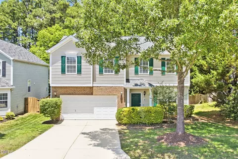4 Beaver Creek Ln, Durham, NC 27703