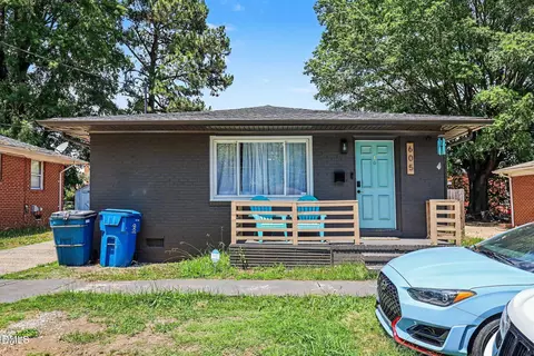 605 Cecil St, Durham, NC 27707 photo 3