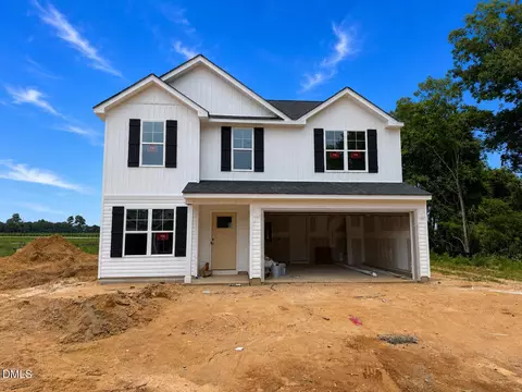207 Baxley Dr #( 18), Dunn, NC 28334