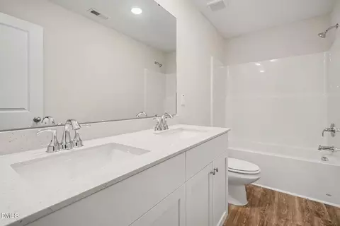 Bath - 26 Baxley Dr #( 30), Dunn, NC 28334 photo 2 of 2