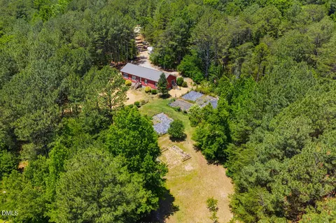 1338 Moores Chapel Cemetery Rd, Graham, NC 27253