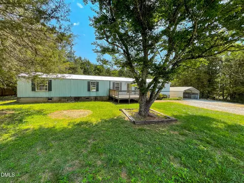 32 Everett Ave, Roxboro, NC 27574 photo 5