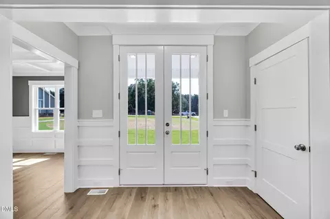 Entry Way - 98 Freedom Ridge Dr, Smithfield, NC 27577 photo 1 of 3