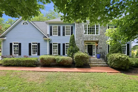 301 Lake Hogan Farm Rd, Chapel Hill, NC 27516