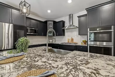 3435 Piedmont Dr, Raleigh, NC 27604