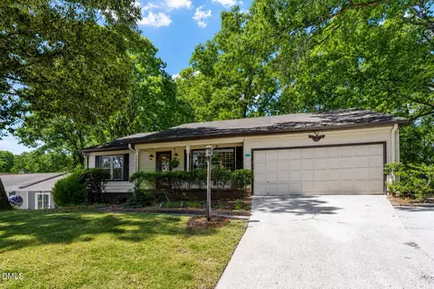 5520 Newberry Dr, Raleigh, NC 27609