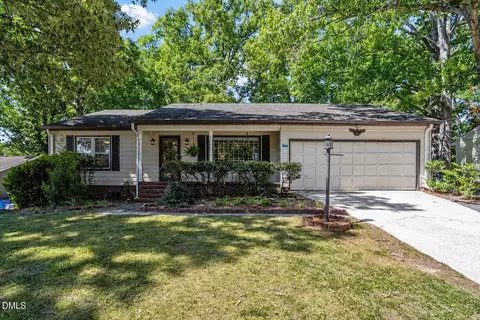 5520 Newberry Dr, Raleigh, NC 27609