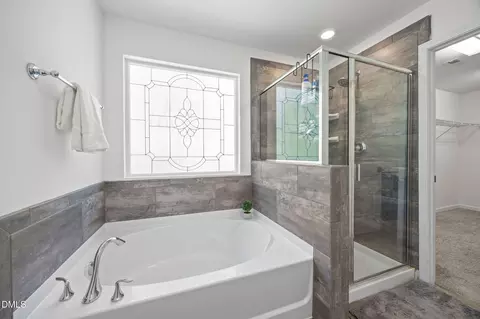 Bath - 626 Starry Sky Dr, Durham, NC 27703 photo 1 of 2