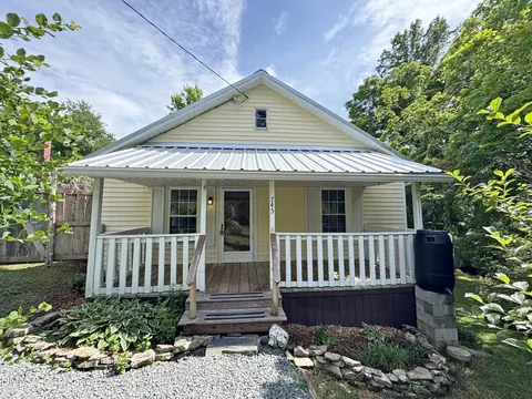 745 Rex, Hillsborough, NC 27278