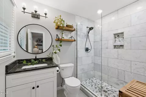 Bath - 2910 Beech Grove Dr, Durham, NC 27705 photo 1 of 3
