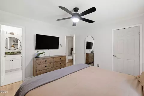 Bedroom - 2910 Beech Grove Dr, Durham, NC 27705 photo 2 of 6