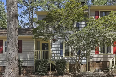 6504 Hearthstone Dr, Raleigh, NC 27615