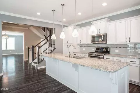 549 Metro Sta, Apex, NC 27502