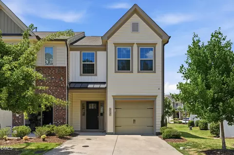 212 Cross Blossom Rd, Durham, NC 27703