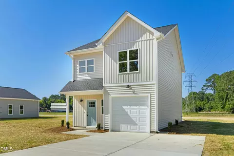 Exterior - 906 Butler Dr, Erwin, NC 28339 photo 2 of 3