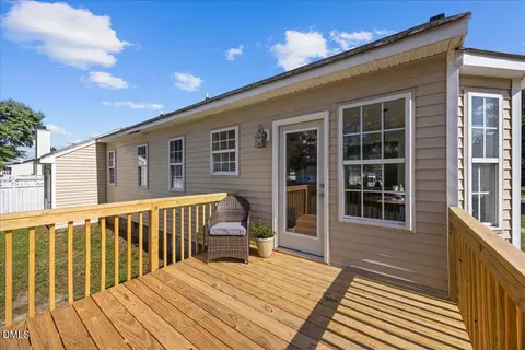 Exterior - 35 E Boxley Dr, Wendell, NC 27591 photo 4 of 6