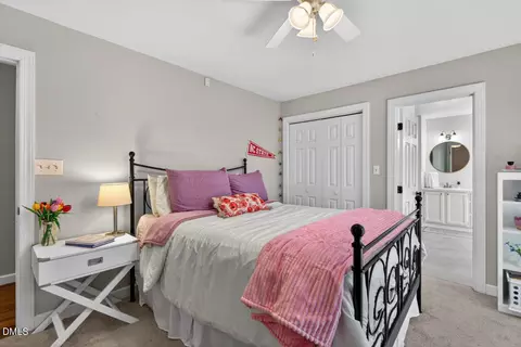 Bedroom - 32 Chippers Way, Durham, NC 27705 photo 4 of 6