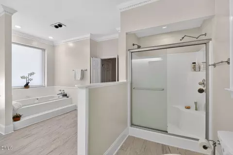 Bath - 32 Chippers Way, Durham, NC 27705 photo 2 of 5