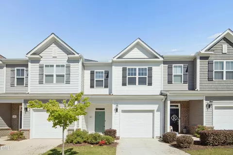 185 N Enterprise Dr, Clayton, NC 27520