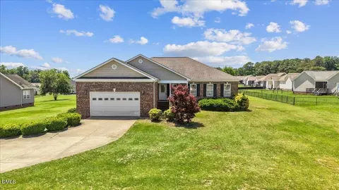 1470 Dollard Town Rd, Goldsboro, NC 27534