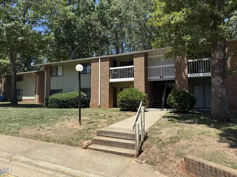 1299 Schaub Dr #D, Raleigh, NC 27606