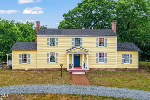 104 Shiney Rock Rd, Clarksville, VA 23927