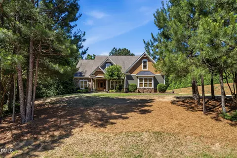 90 Pebble Creek Dr, Franklinton, NC 27525