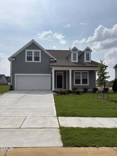 30 Little Branch Dr, Lillington, NC 27546