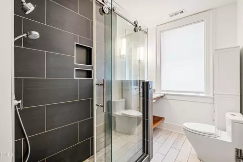 Bath - 309 N Gregson St, Durham, NC 27701 photo 3 of 5