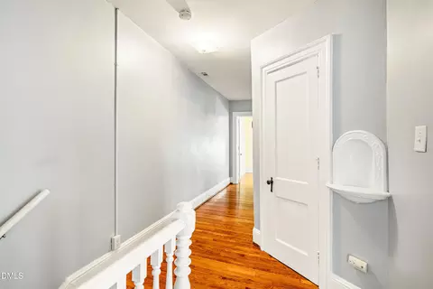 Entry Way - 309 N Gregson St, Durham, NC 27701 photo 3 of 4