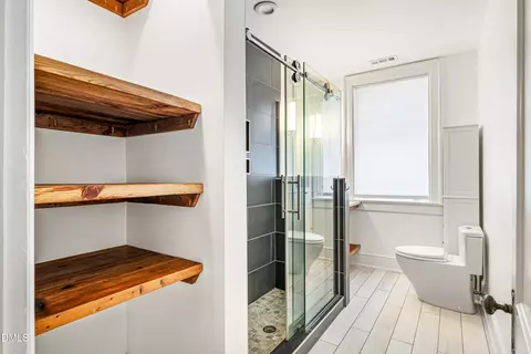 Bath - 309 N Gregson St, Durham, NC 27701 photo 2 of 5