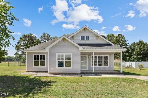 5606 Blanch Fields Ln, Lucama, NC 27851