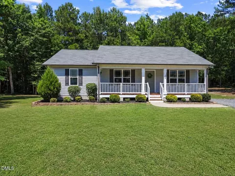 328 Barewood Dr, Four Oaks, NC 27524