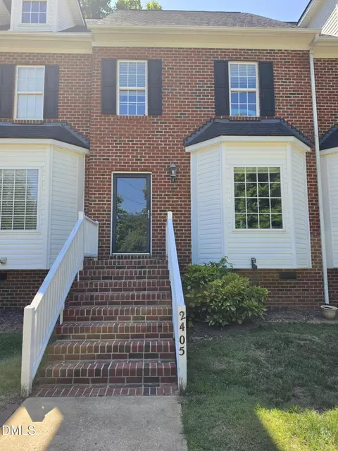 2405 Trout Stream Dr, Raleigh, NC 27604