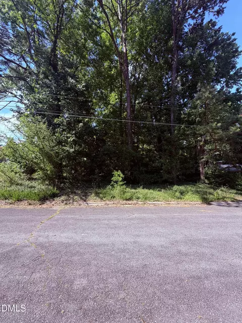 1303 Ross Ave, Greensboro, NC 27406