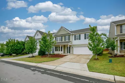 202 Michelangelo Pl, Morrisville, NC 27560